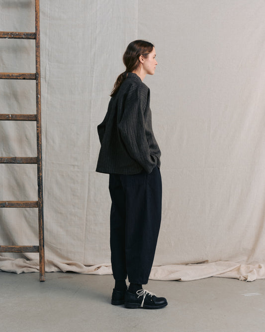 Black Back Pockets Pants