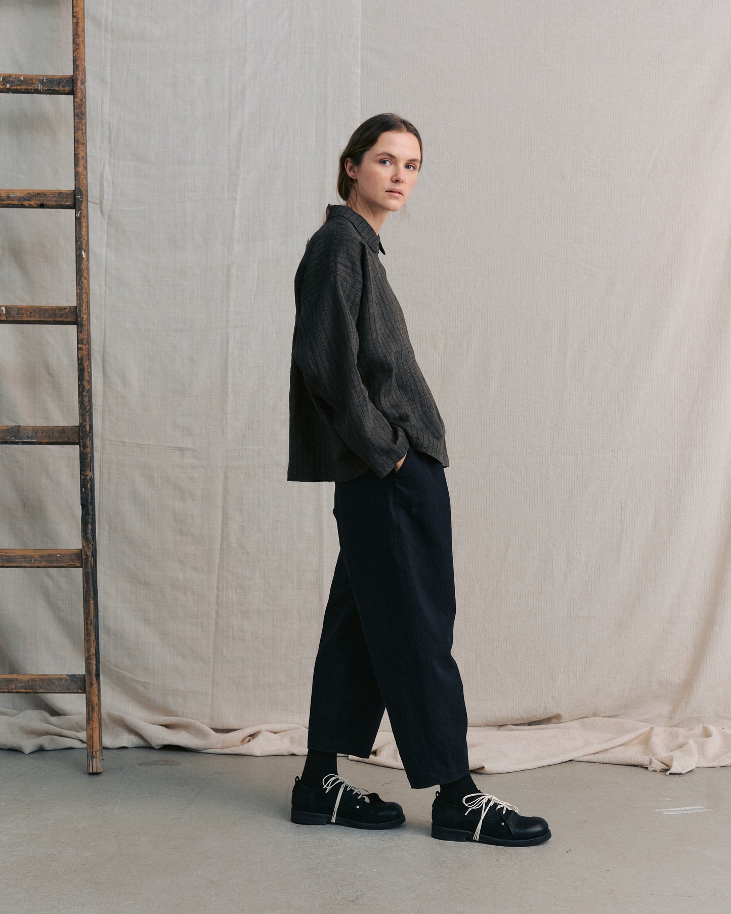 Black Back Pockets Pants