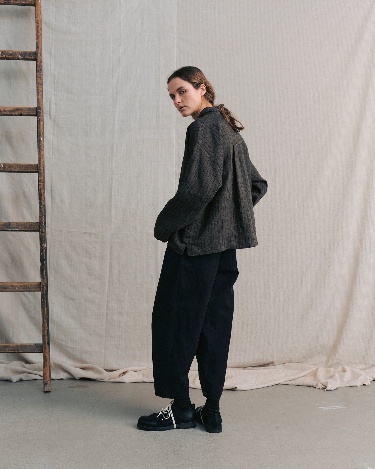 Black Back Pockets Pants
