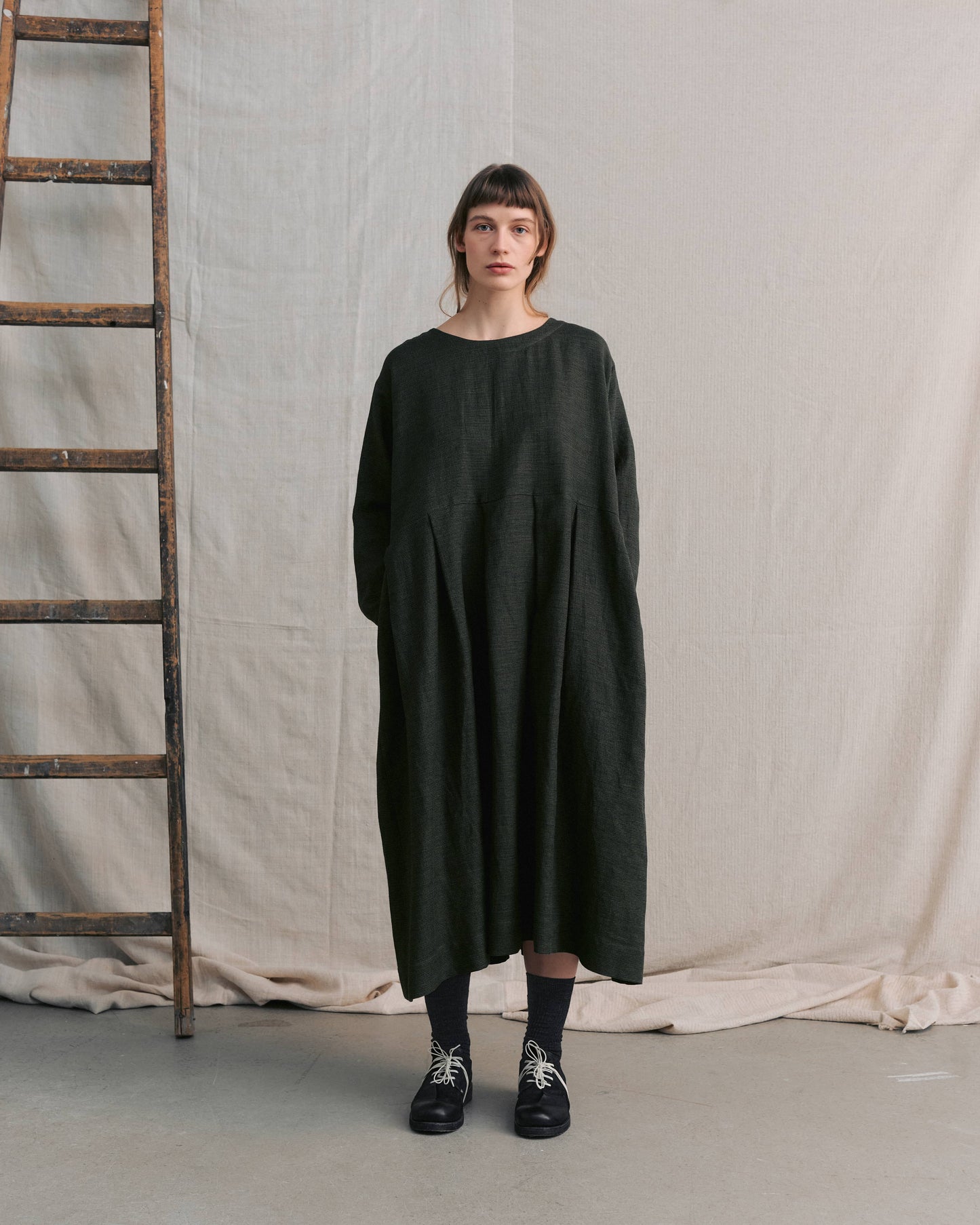 Moss Green Patterned Pleated Dress