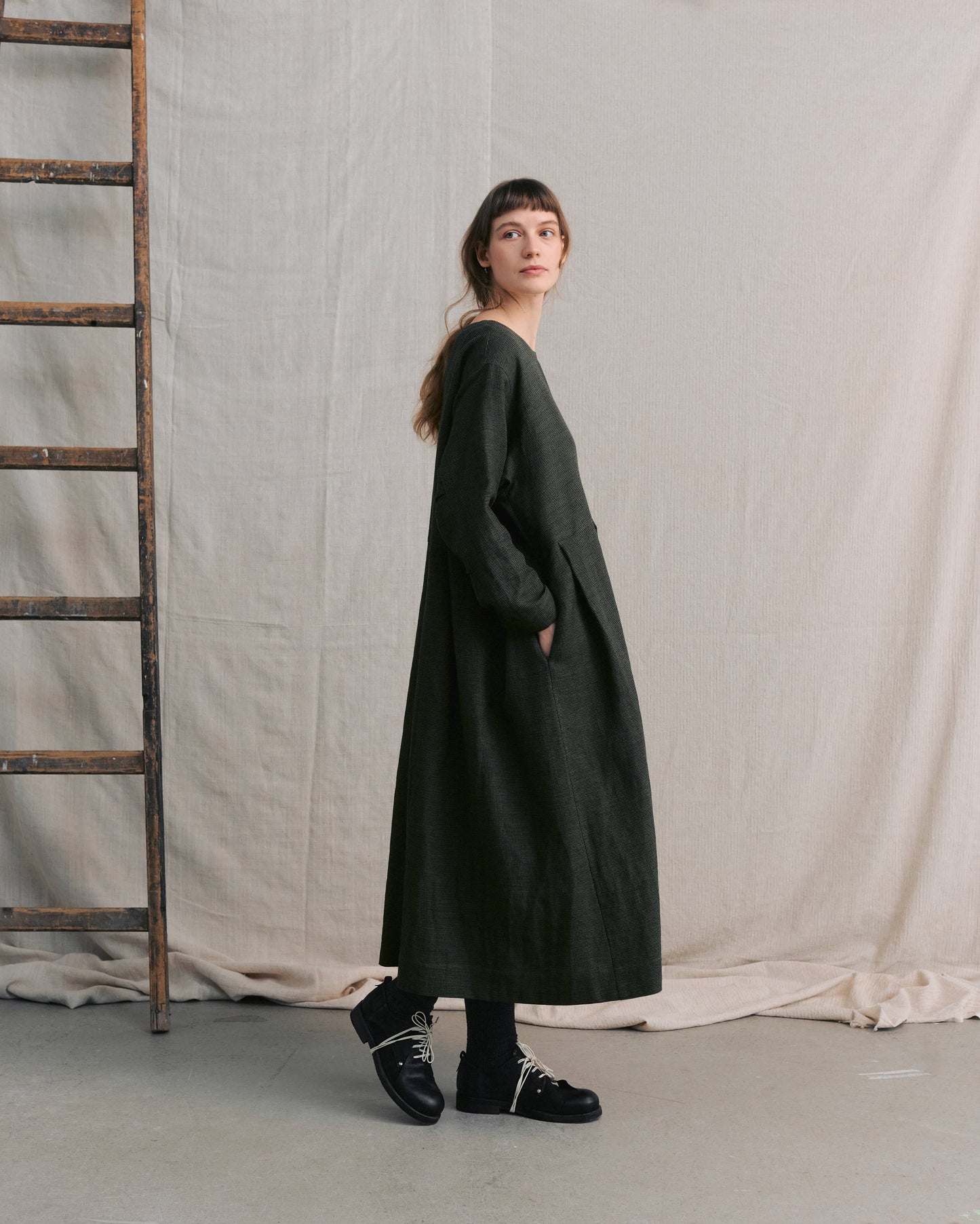 Moss Green Patterned Pleated Dress