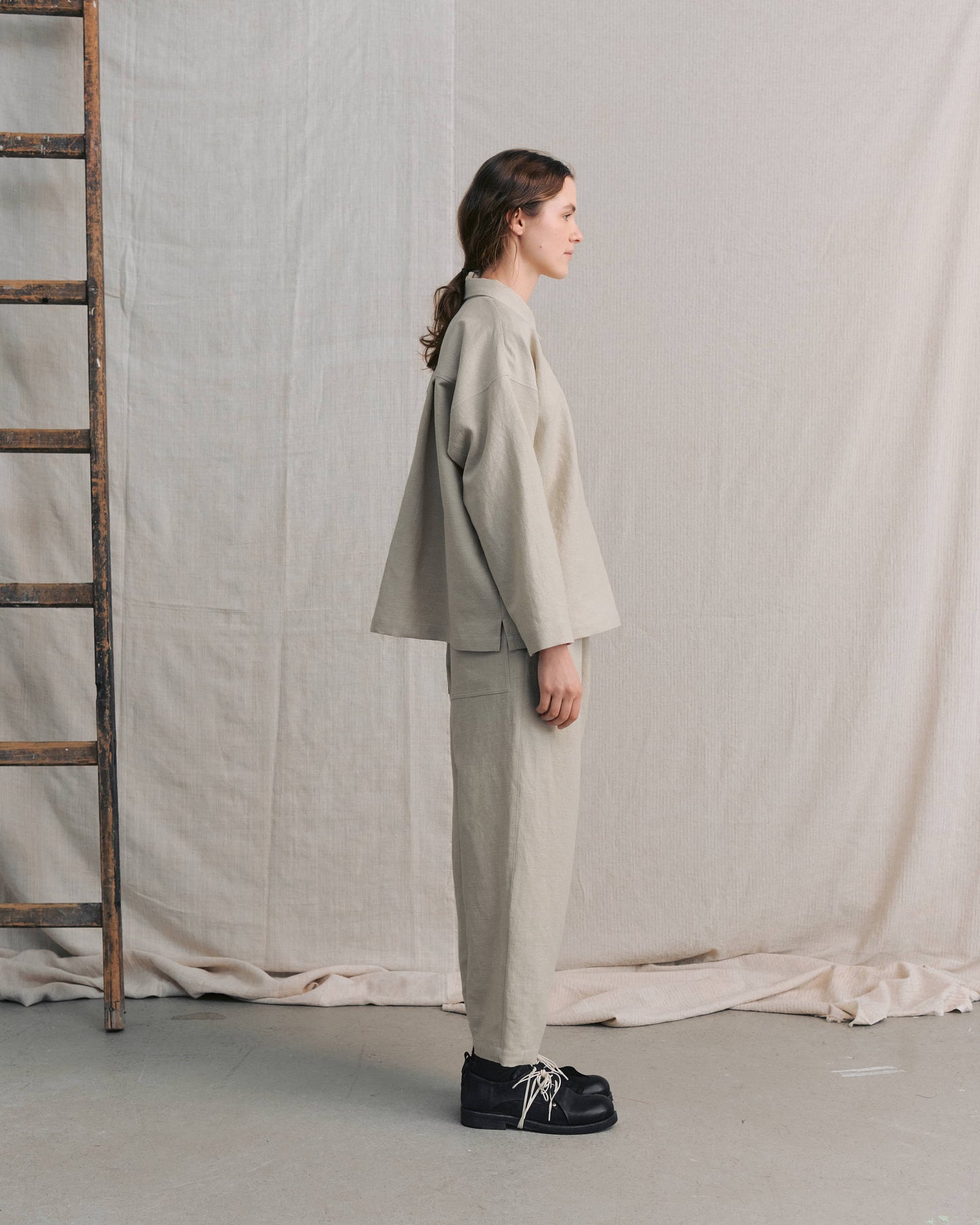 Ivory Back Pockets Pants