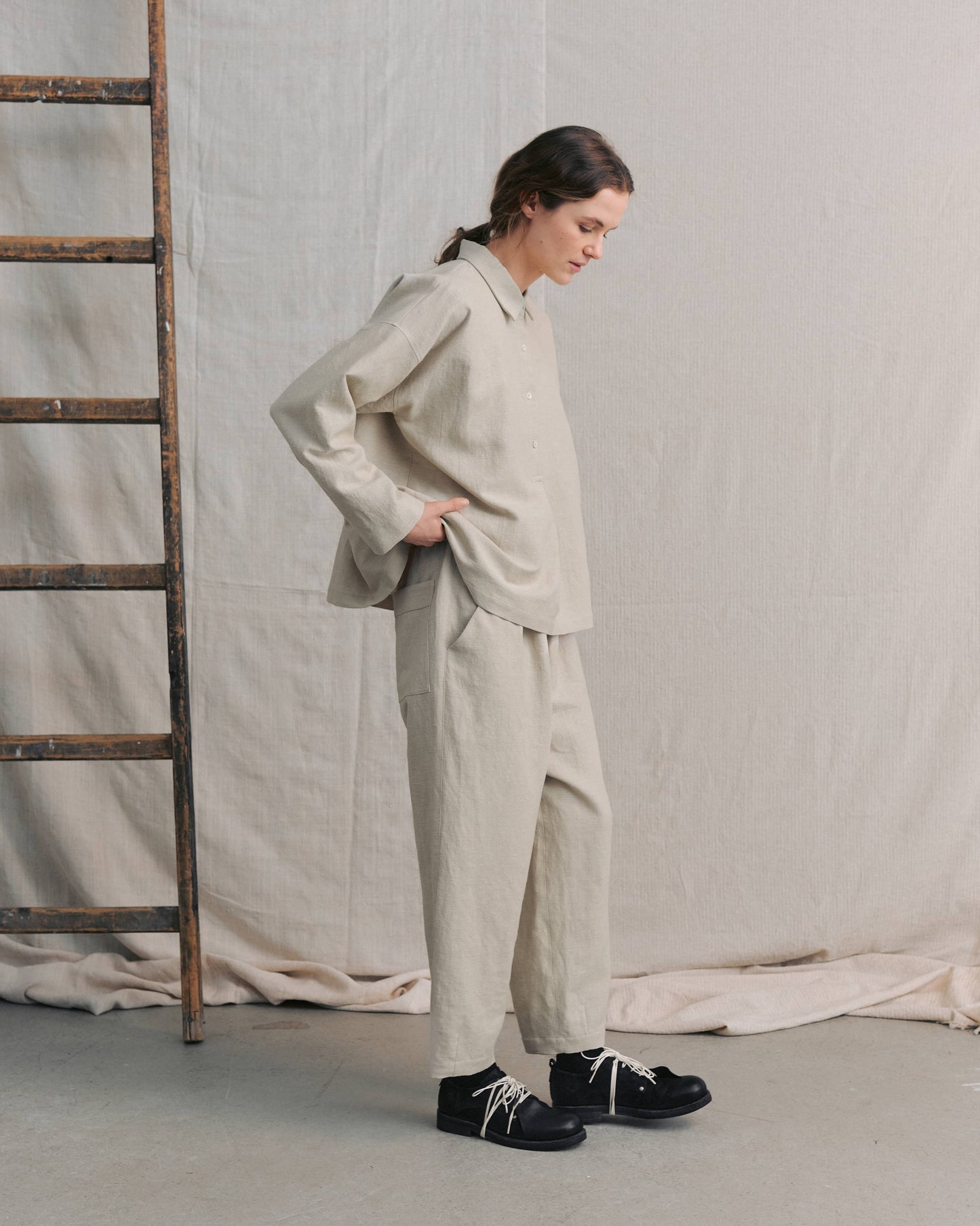Ivory Back Pockets Pants