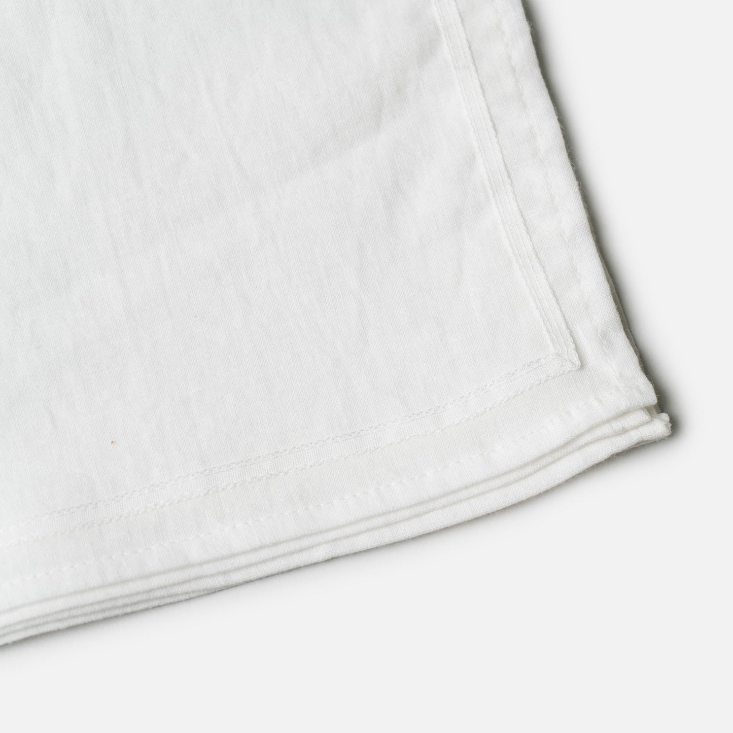 Ribbon-frame handkerchief | White
