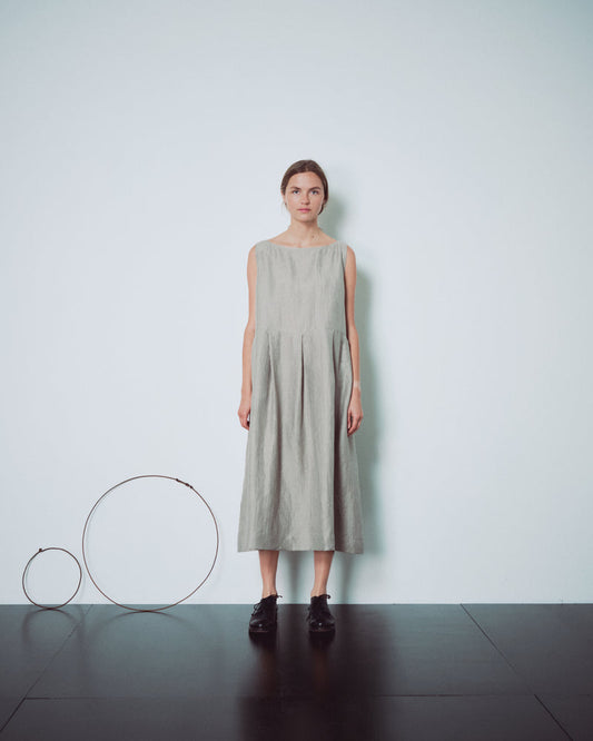 Light Grey Pleated Sleeveless Dress