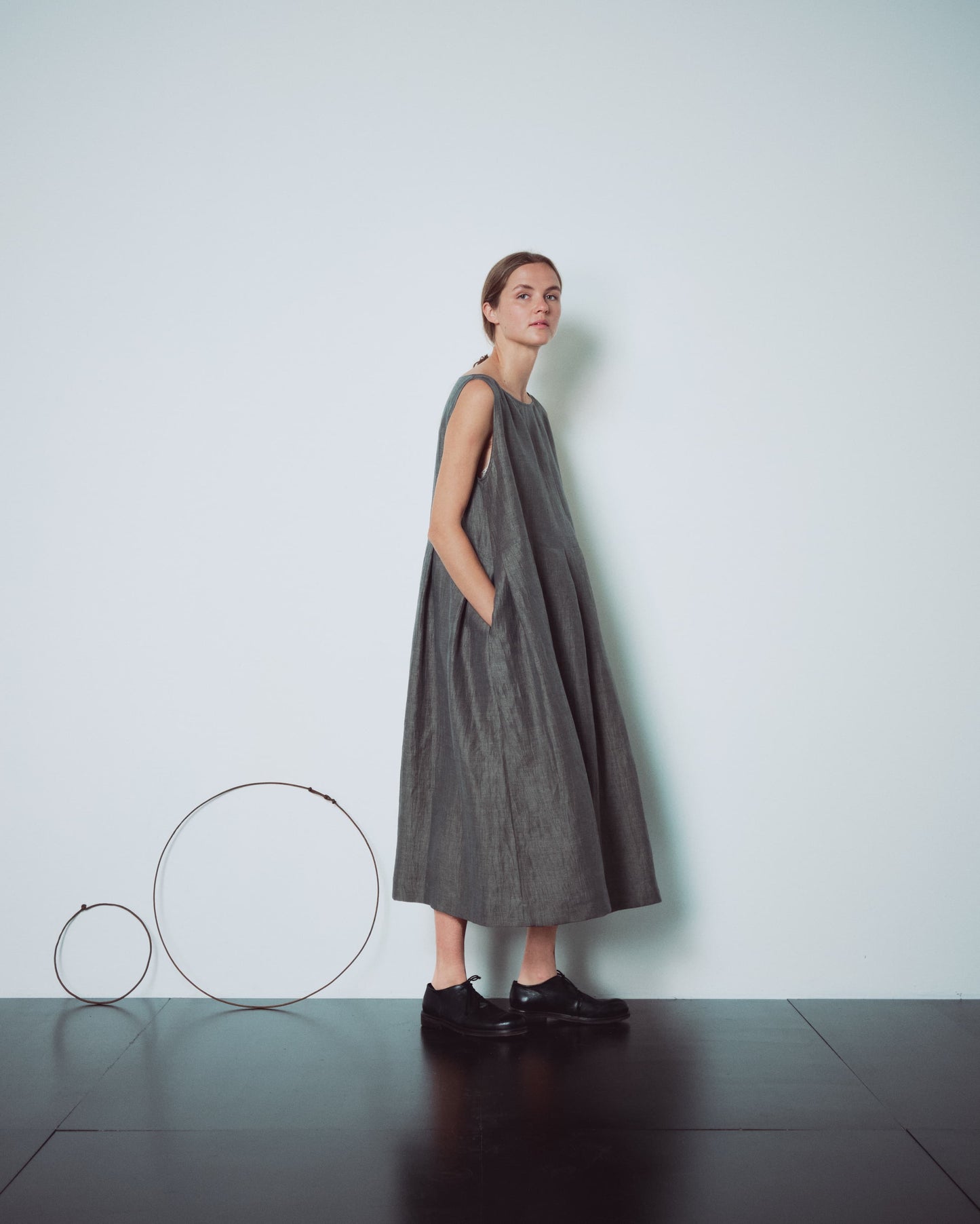 Dark Grey Pleated Sleeveless Dress