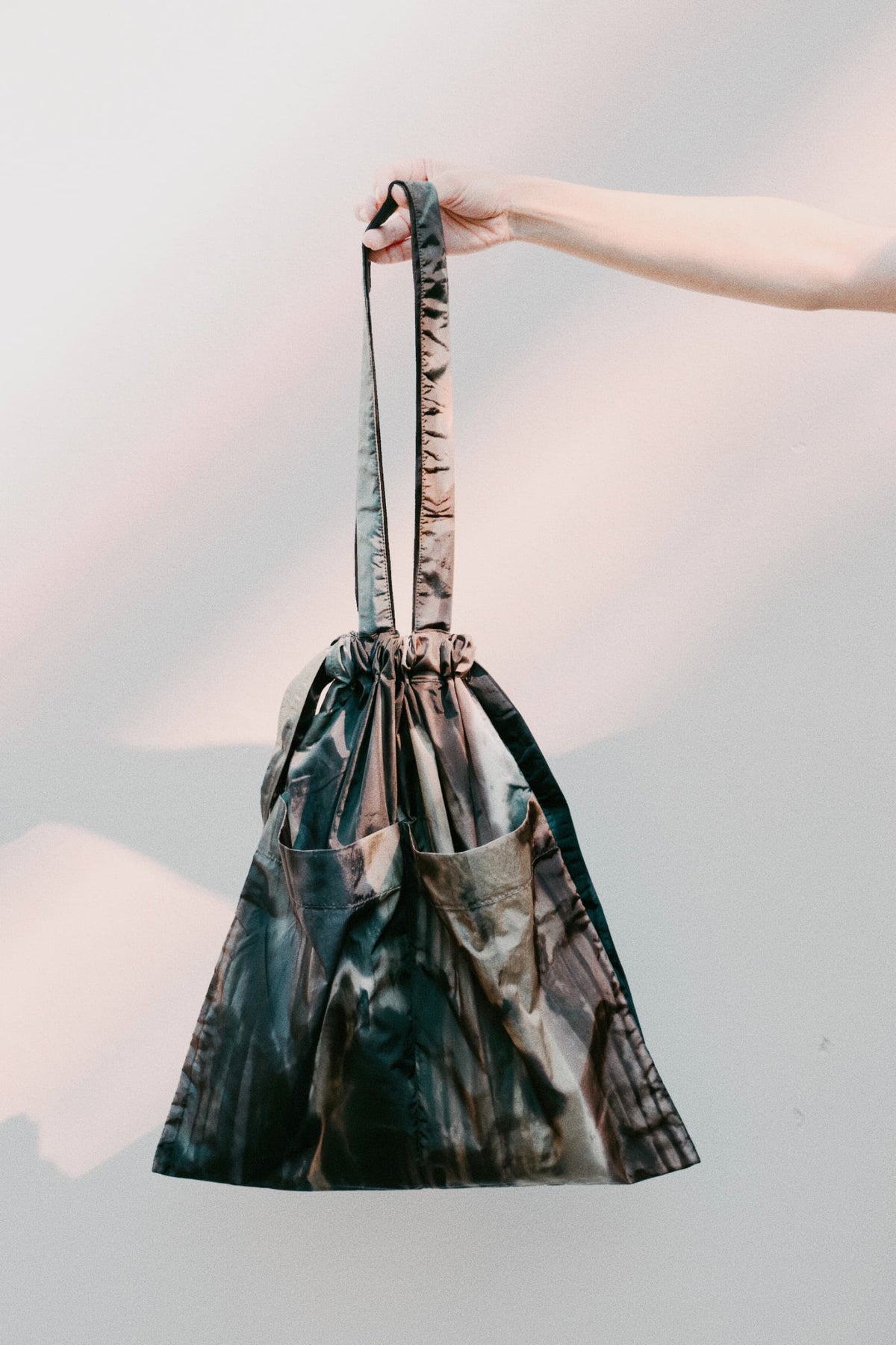 Drawstring Tote Bag M Shades